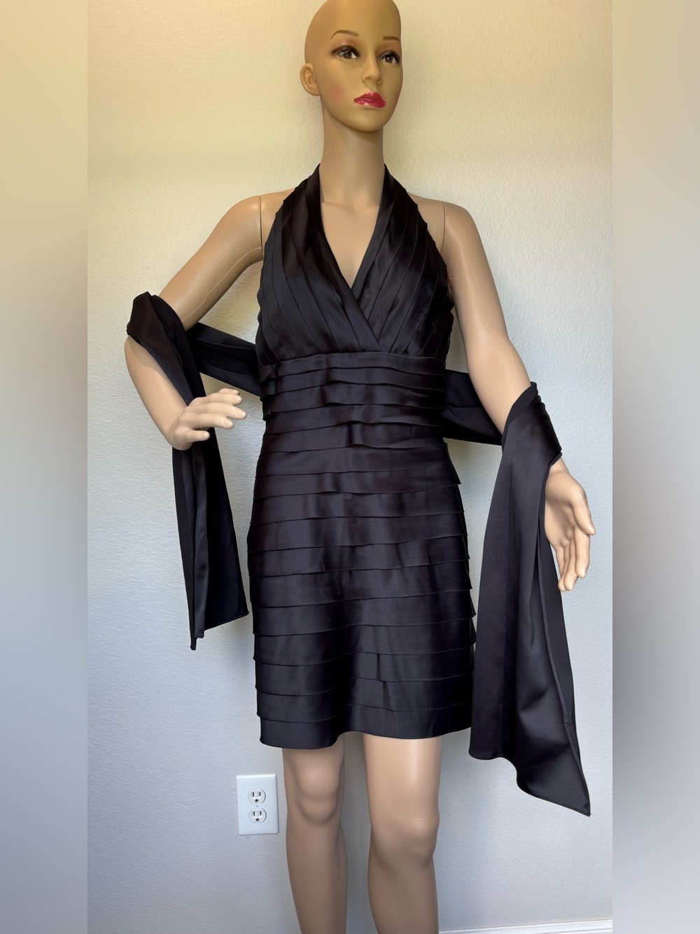 JS Collections Black Halter Bandage Cocktail Dress & Stole Wrap - Picture 2 of 15